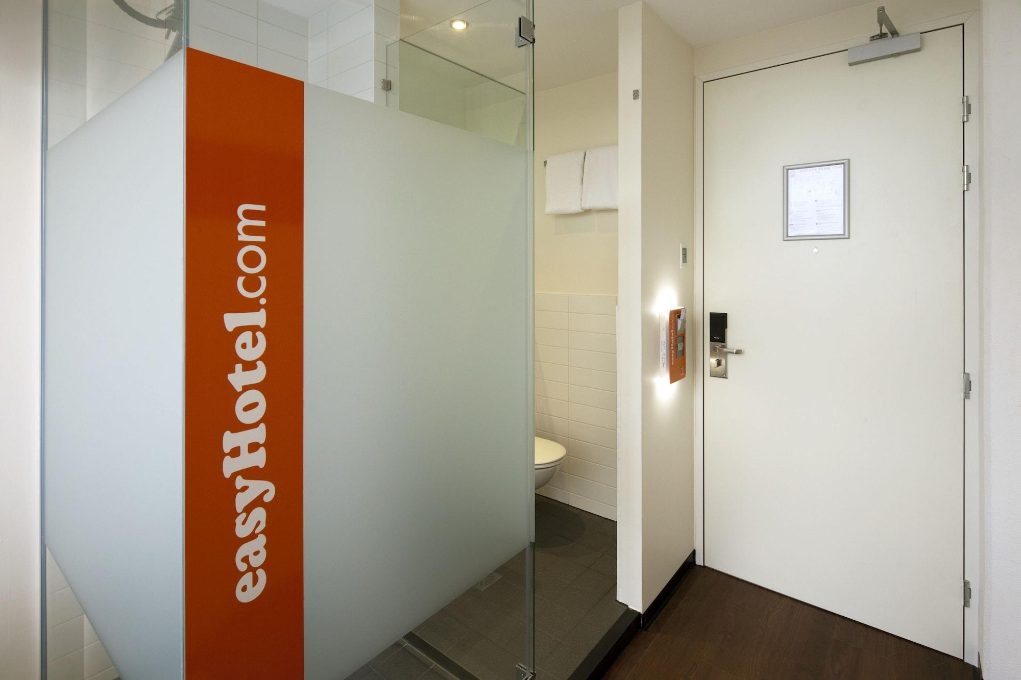 Easyhotel Amsterdam City Centre South Zewnętrze zdjęcie